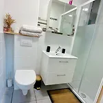 Boheme Avec Salle De Bain Privee Et Vue Jardin Campagne Bordelaise Ubytování v soukromí *